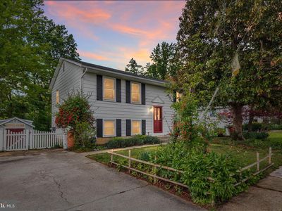 1231 Van Buren Dr