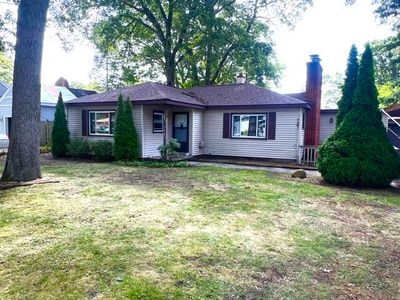 Property at 2063 S Manitou Cir, Norton Shores, MI