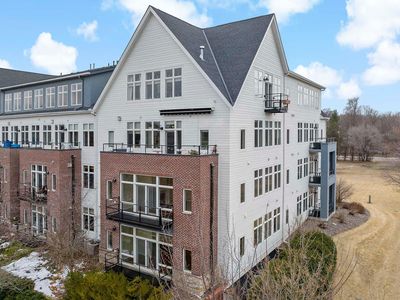 301 7th St W Unit 2204