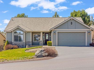 1065 Victoria Falls Dr