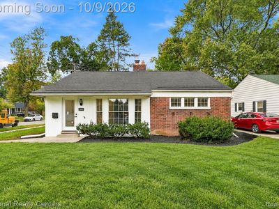 2403 Crooks Rd