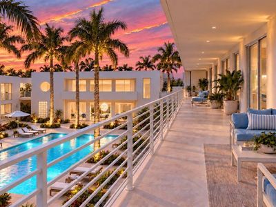 424 ALBEE ROAD W #201
