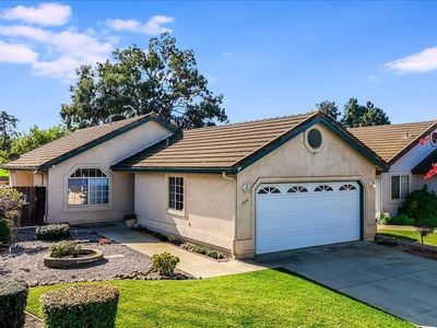 Property at 206 W Riverside Ct, Santa Maria, CA