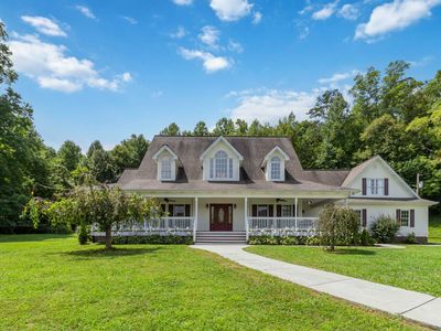 143 Valley Dr
