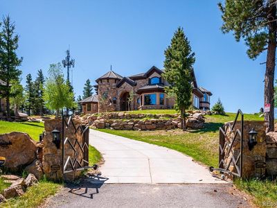 4796 Bear Mountain Drive