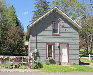 12 Spruce Street