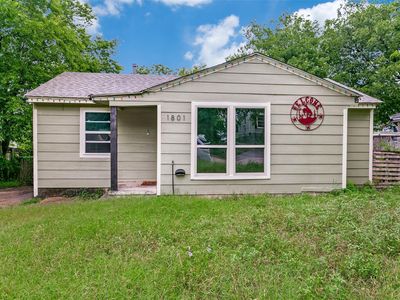 1801 Lawther Dr