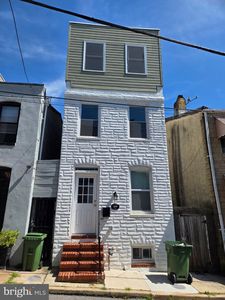 209 S Chapel St