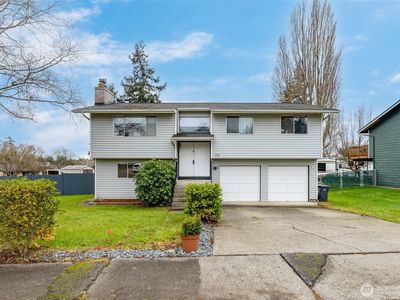 953 NW Illahee Drive