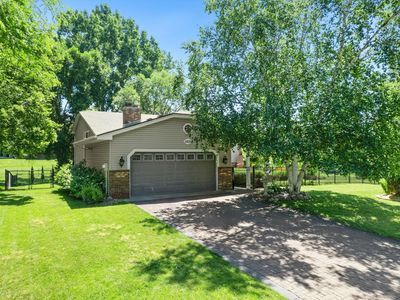 11825 44th Ave N