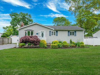 80 Breston Drive E