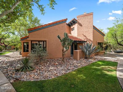 5427 N Paseo De La Terraza