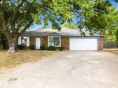 6400 Twin Spruce Ct