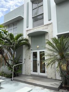 900 Jefferson Ave APT 2