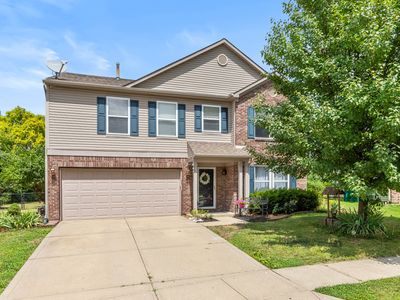 2111 Shadowbrook Dr