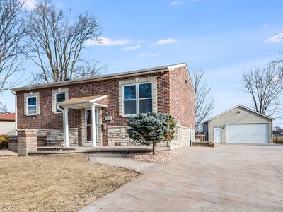 309 Ridge Cir