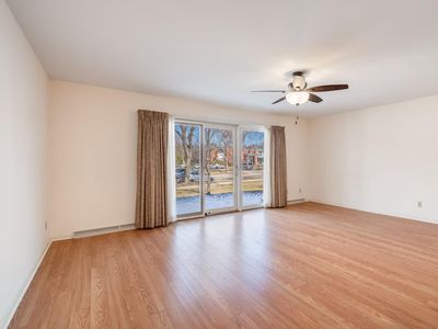 6 Heritage Circle UNIT 2