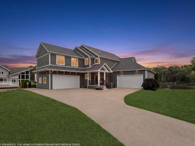 2545 Bay Pointe Dr