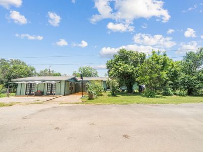 Property at 914 6th St, Blanco, TX