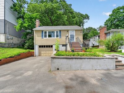39 Hillsdale Rd
