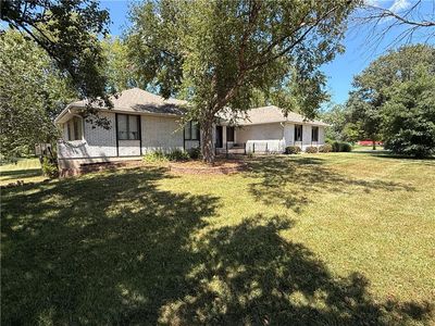 1116 W Hubach Hill Rd