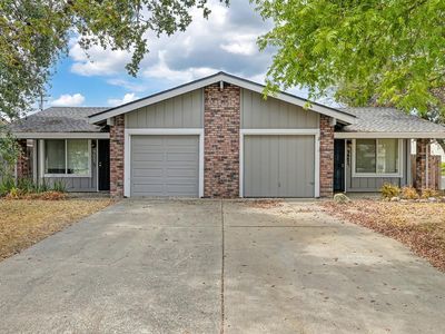 9685 Lake Natoma Dr