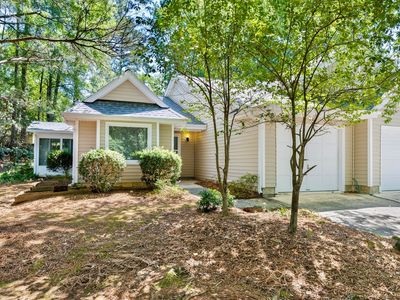 101 Standish Dr