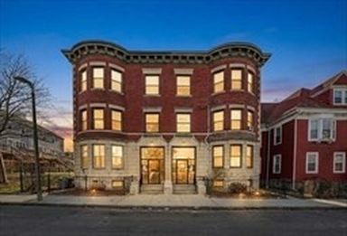 31 Homestead St #1