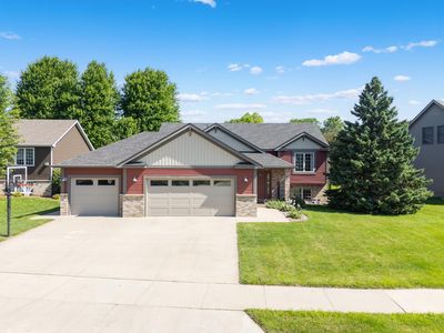 2544 Boulder Ridge Dr NW
