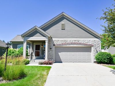 W179N11493 Blackstone CIRCLE #3