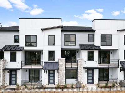 2048 S Holly St UNIT 2