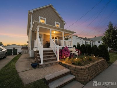 37 Boehmhurst Ave