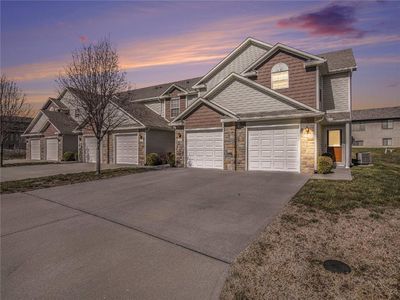 Property at 254 Pointe Ln, Raymore, MO