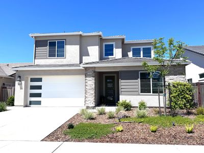 8370 Pinot Grigio St