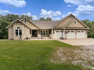 907 Laminack Rd