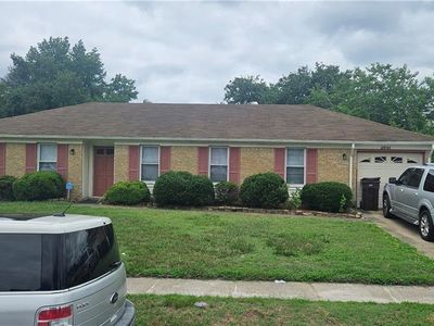 Property at 2941 Guenevere Dr, Chesapeake, VA
