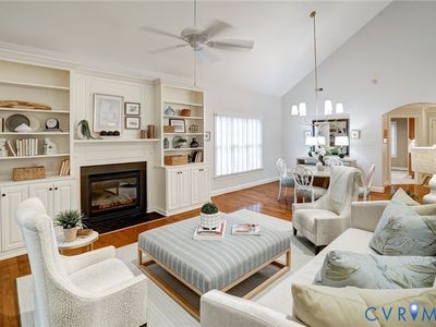 5017 Park Commons Loop
