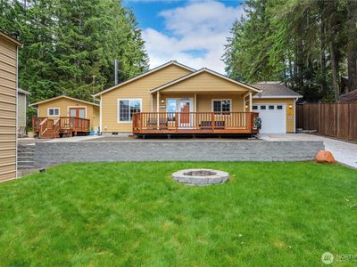 320 E Lakeview Drive