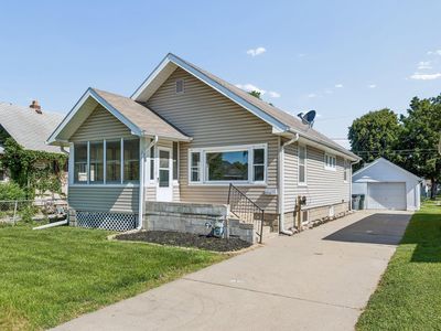 2714 Avenue B