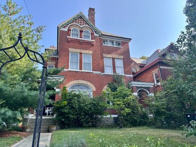 538 Howell Ave
