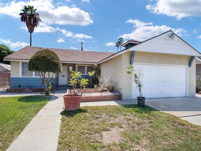 656 N Sunset Ave
