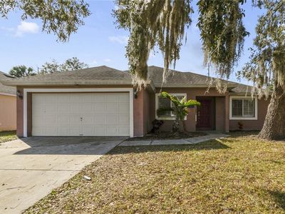 226 Paradise Woods Ct