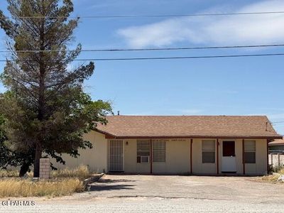 3985 Krag St