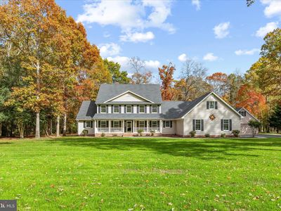 14 Whispering Woods Dr