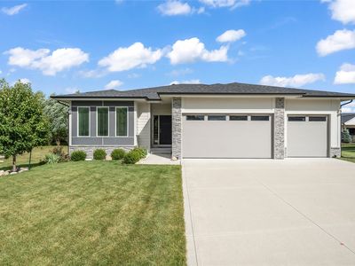855 NE Bobcat Dr