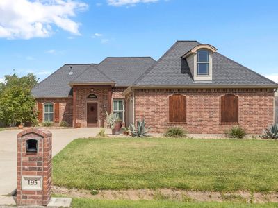 195 Stephanie Dr