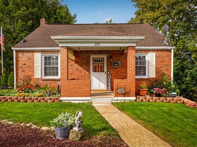 Property at 2717 Glenny Ln, West Mifflin, PA