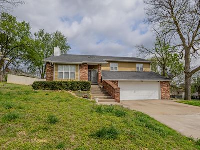 621 Sonya Dr