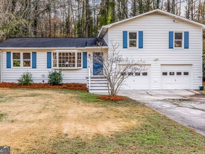 3090 Karen Ln