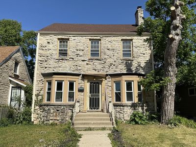 4746 N 74th STREET